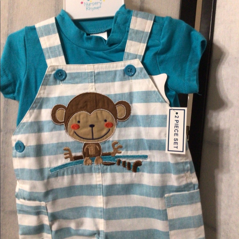 2 piece Nursery Rhyme Jumper NWT
